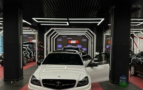 Mercedes-Benz C-Класс, 2013 год, 1 500 000 рублей, 2 фотография