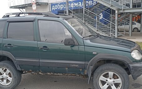 Chevrolet Niva I рестайлинг, 2005 год, 145 000 рублей, 3 фотография