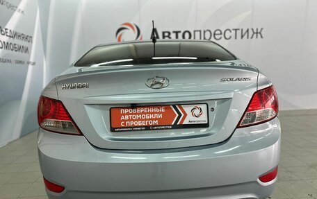 Hyundai Solaris II рестайлинг, 2012 год, 845 000 рублей, 5 фотография
