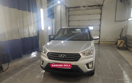 Hyundai Creta I рестайлинг, 2019 год, 1 899 000 рублей, 3 фотография