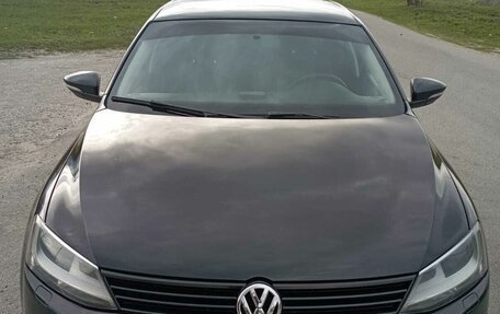 Volkswagen Jetta VI, 2012 год, 1 200 000 рублей, 2 фотография