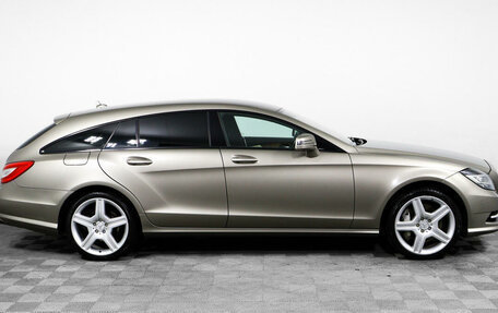 Mercedes-Benz CLS, 2013 год, 2 400 000 рублей, 4 фотография