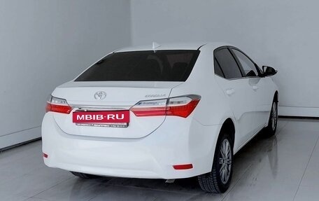 Toyota Corolla, 2018 год, 1 900 000 рублей, 4 фотография