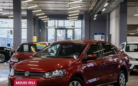 Volkswagen Polo VI (EU Market), 2012 год, 999 000 рублей, 2 фотография