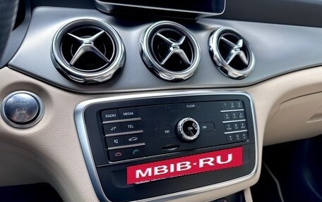 Mercedes-Benz GLA, 2019 год, 2 999 999 рублей, 8 фотография