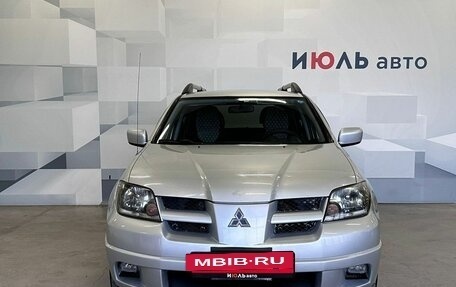 Mitsubishi Outlander III рестайлинг 3, 2003 год, 680 000 рублей, 2 фотография