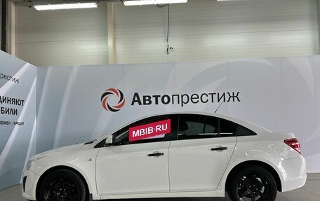 Chevrolet Cruze II, 2013 год, 945 000 рублей, 3 фотография