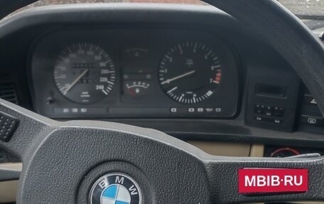 BMW 5 серия, 1986 год, 290 000 рублей, 3 фотография