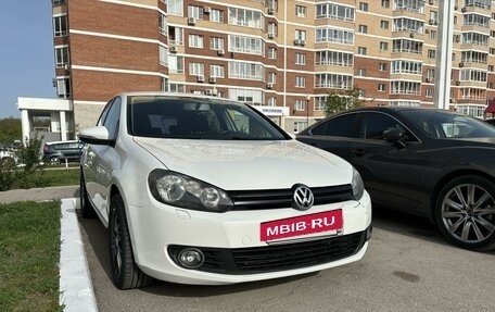 Volkswagen Golf VI, 2011 год, 950 000 рублей, 2 фотография