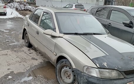 Opel Vectra B рестайлинг, 1996 год, 85 000 рублей, 2 фотография