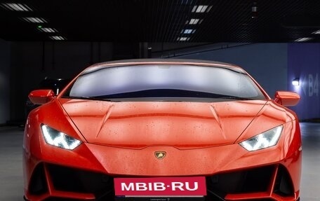 Lamborghini Huracán, 2020 год, 30 850 000 рублей, 3 фотография