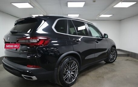 BMW X5, 2020 год, 5 990 000 рублей, 2 фотография