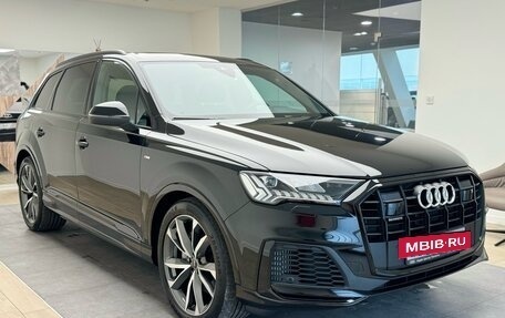 Audi Q7, 2022 год, 13 900 000 рублей, 2 фотография