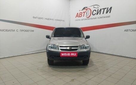 Chevrolet Niva I рестайлинг, 2018 год, 947 000 рублей, 2 фотография