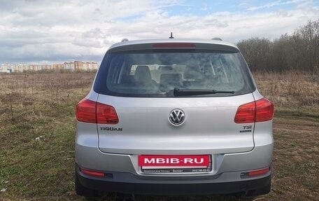 Volkswagen Tiguan I, 2012 год, 2 200 000 рублей, 3 фотография
