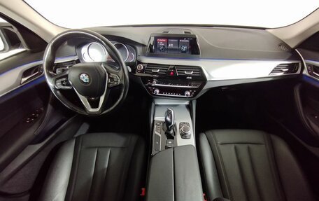 BMW 5 серия, 2017 год, 3 597 000 рублей, 7 фотография