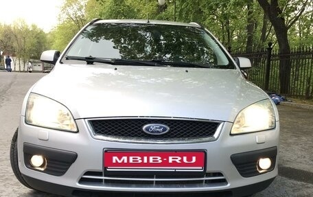 Ford Focus II рестайлинг, 2006 год, 588 000 рублей, 2 фотография