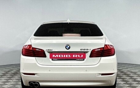 BMW 5 серия, 2013 год, 2 350 000 рублей, 6 фотография