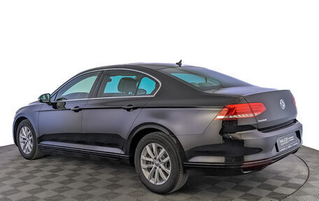 Volkswagen Passat B8 рестайлинг, 2018 год, 2 445 000 рублей, 7 фотография
