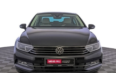 Volkswagen Passat B8 рестайлинг, 2018 год, 2 445 000 рублей, 2 фотография