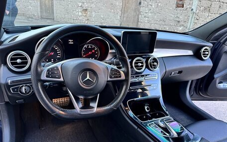 Mercedes-Benz C-Класс, 2016 год, 1 950 000 рублей, 4 фотография
