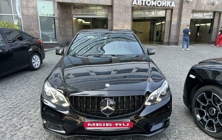 Mercedes-Benz E-Класс, 2015 год, 3 180 000 рублей, 2 фотография