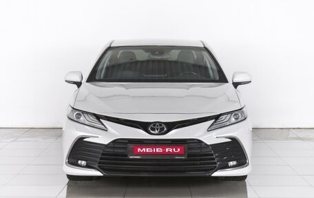 Toyota Camry, 2021 год, 3 890 000 рублей, 3 фотография