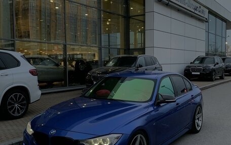BMW 3 серия, 2013 год, 2 400 000 рублей, 2 фотография