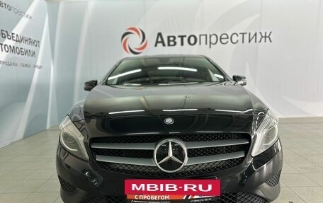 Mercedes-Benz A-Класс, 2015 год, 1 785 000 рублей, 2 фотография
