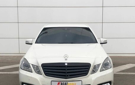 Mercedes-Benz E-Класс, 2012 год, 1 350 000 рублей, 2 фотография