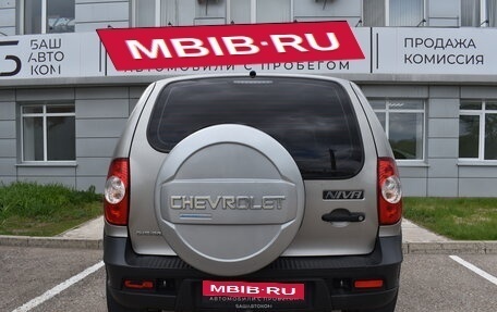 Chevrolet Niva I рестайлинг, 2014 год, 660 000 рублей, 5 фотография