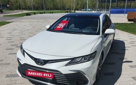 Toyota Camry, 2022 год, 4 100 000 рублей, 2 фотография