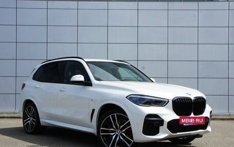 BMW X5, 2023 год, 14 000 000 рублей, 3 фотография