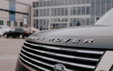 Land Rover Range Rover IV рестайлинг, 2023 год, 36 990 000 рублей, 5 фотография