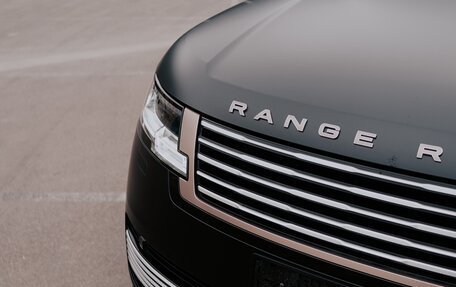 Land Rover Range Rover IV рестайлинг, 2023 год, 36 990 000 рублей, 4 фотография