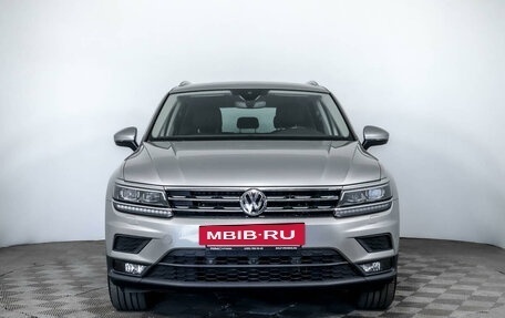 Volkswagen Tiguan II, 2019 год, 2 788 000 рублей, 2 фотография