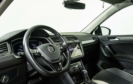 Volkswagen Tiguan II, 2020 год, 3 087 000 рублей, 7 фотография