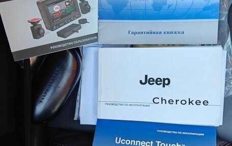 Jeep Cherokee, 2014 год, 2 000 000 рублей, 7 фотография
