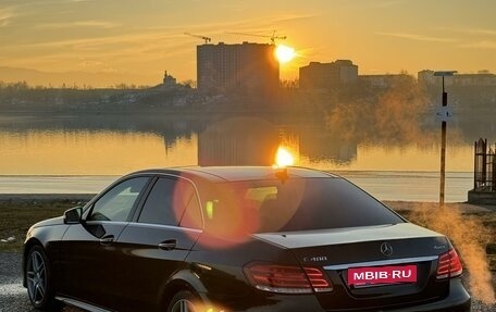 Mercedes-Benz E-Класс, 2014 год, 2 300 000 рублей, 3 фотография