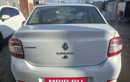 Renault Logan II, 2017 год, 799 000 рублей, 4 фотография