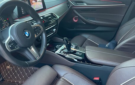 BMW 5 серия, 2018 год, 6 300 000 рублей, 5 фотография