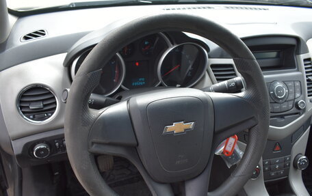 Chevrolet Cruze II, 2011 год, 659 000 рублей, 8 фотография
