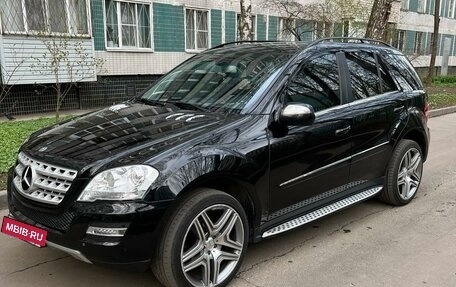 Mercedes-Benz M-Класс, 2010 год, 1 600 000 рублей, 3 фотография