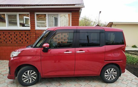 Toyota Roomy I, 2018 год, 1 398 000 рублей, 2 фотография