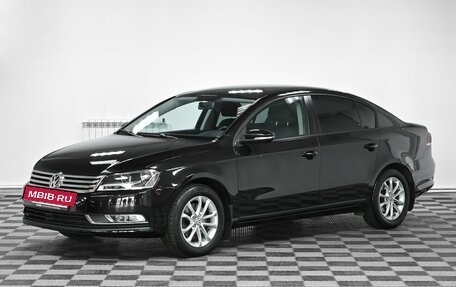 Volkswagen Passat B7, 2011 год, 999 000 рублей, 3 фотография