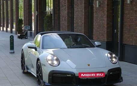Porsche 911, 2022 год, 29 500 000 рублей, 7 фотография