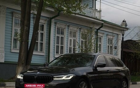 BMW 5 серия, 2020 год, 3 900 000 рублей, 2 фотография