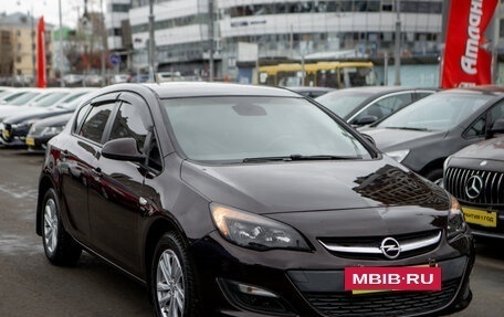 Opel Astra J, 2014 год, 950 000 рублей, 4 фотография