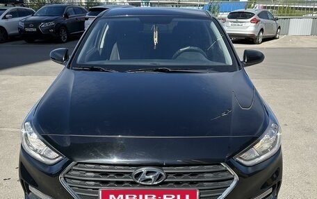 Hyundai Solaris II рестайлинг, 2018 год, 1 490 000 рублей, 2 фотография