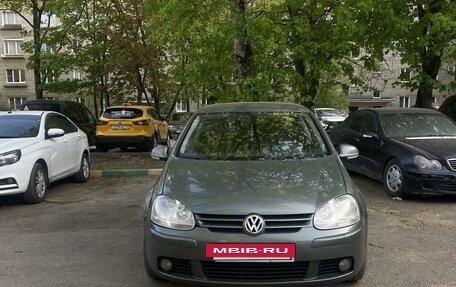 Volkswagen Golf V, 2008 год, 580 000 рублей, 2 фотография